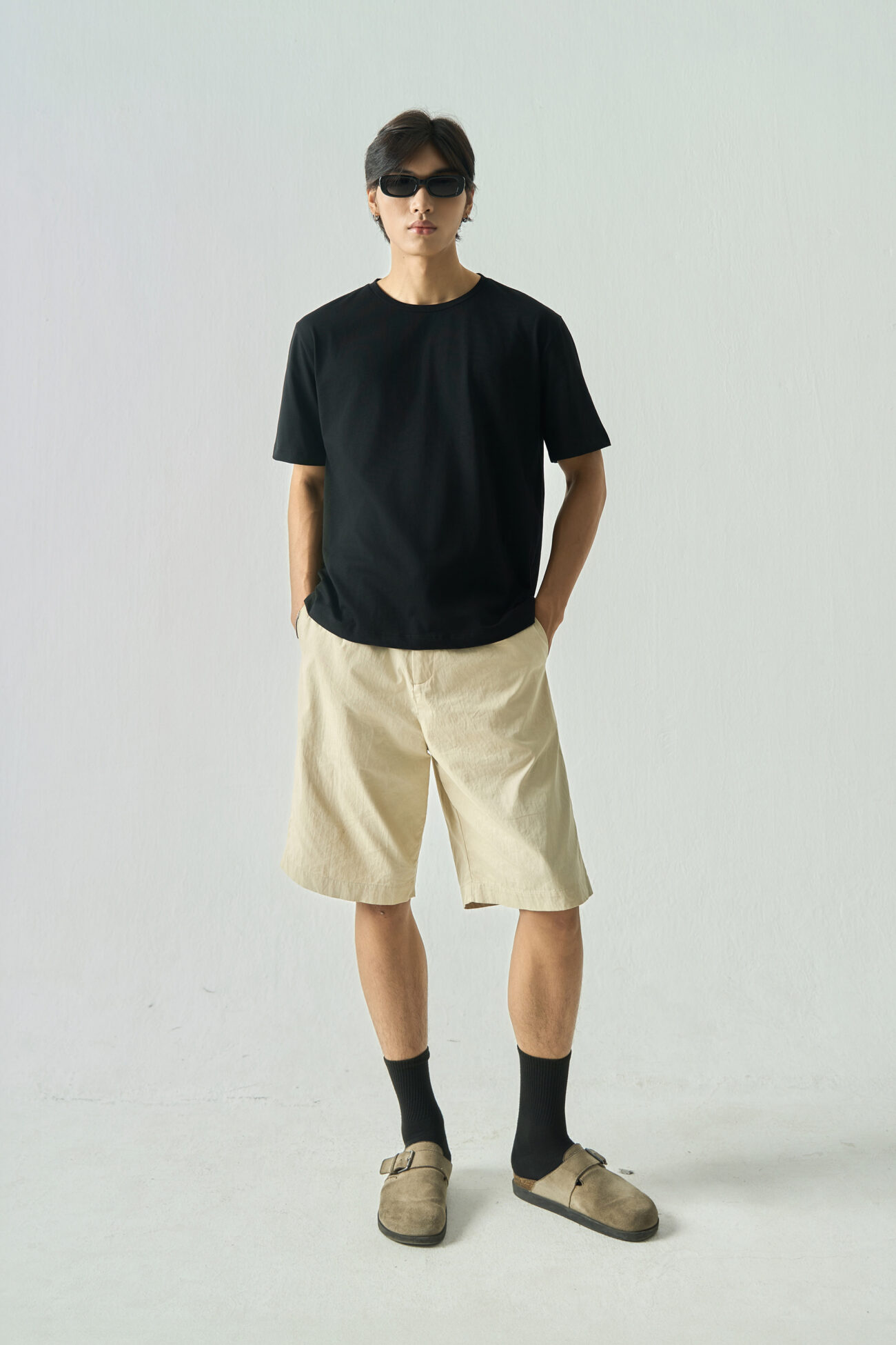 Basic Cotton T-shirt - Hình ảnh 3