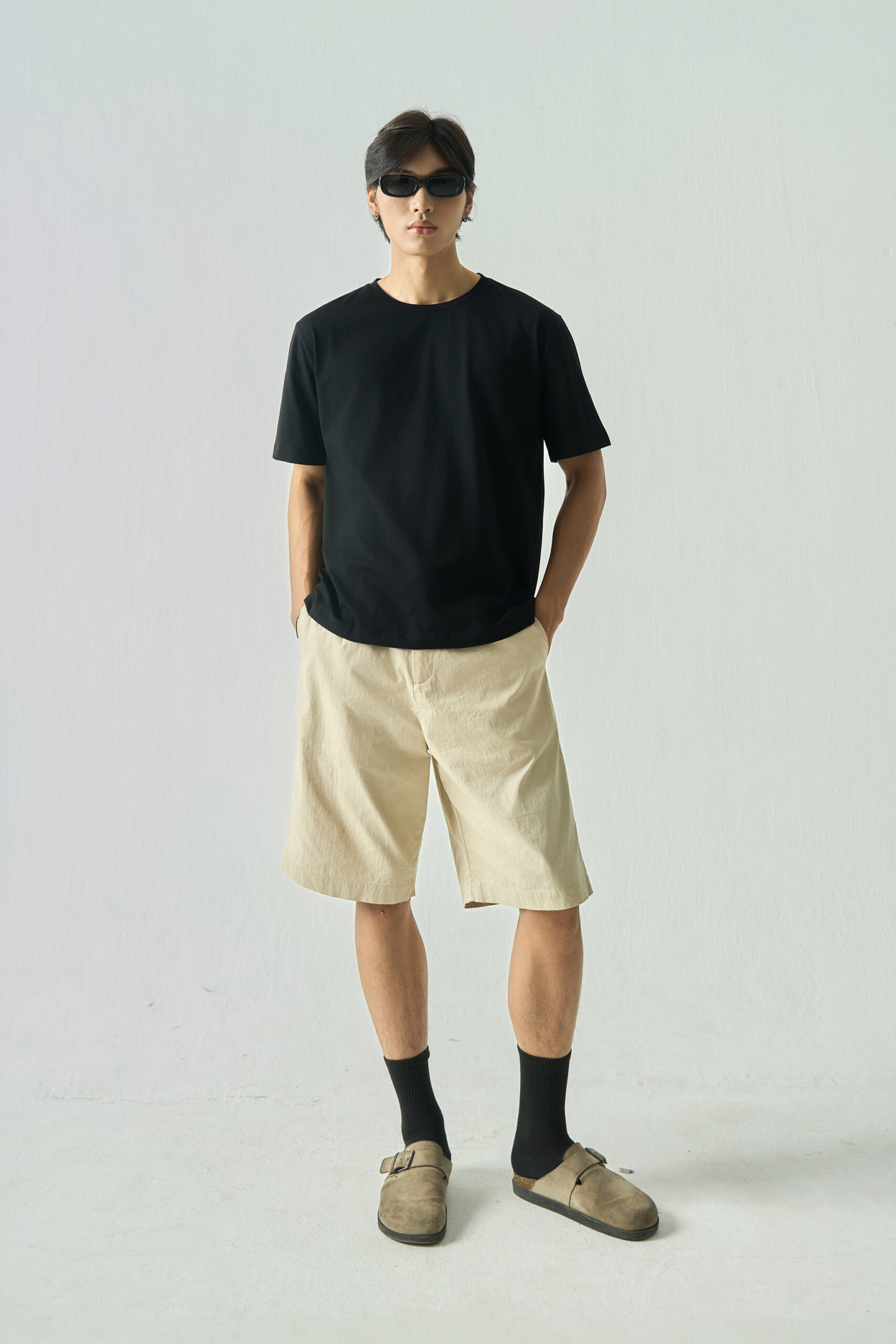Basic Cotton T-shirt - Hình ảnh 3