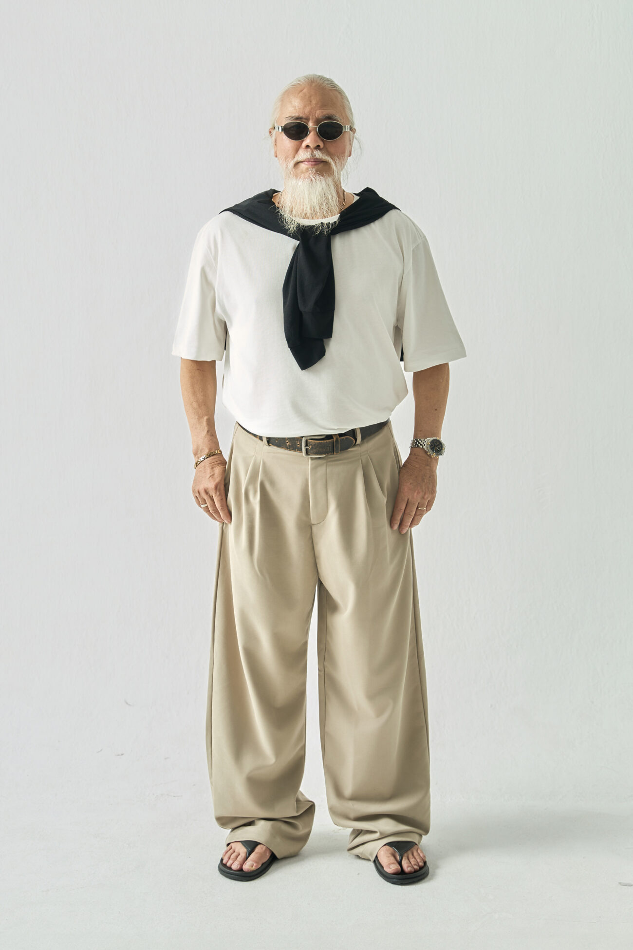 Basic Cotton T-shirt - Hình ảnh 4