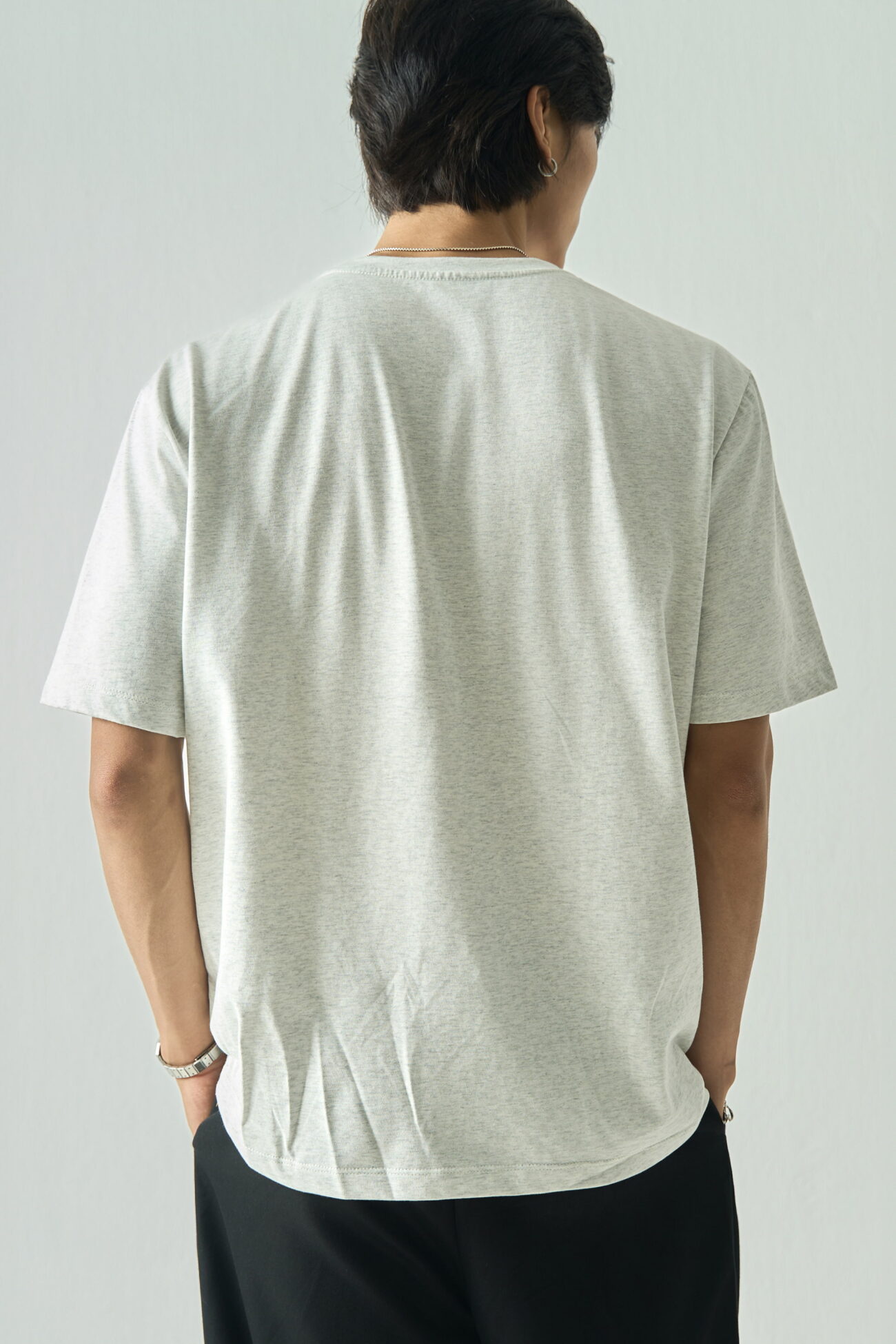 Basic Cotton T-shirt - Hình ảnh 7
